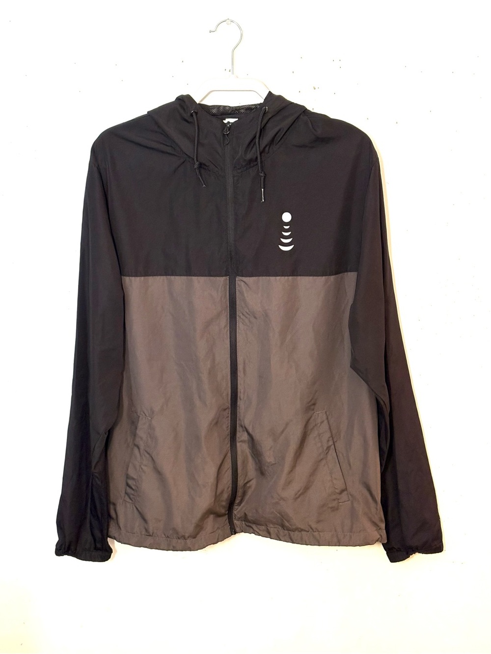 Independent Trading Co. Men's Two-Tone Hooded Windbreaker Jacket - Black & Gray.